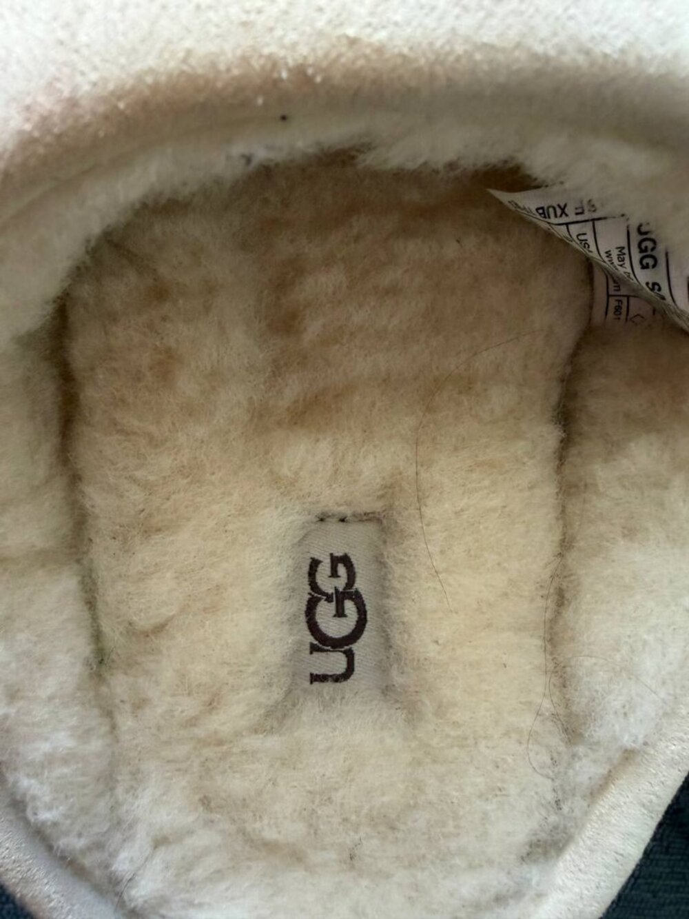 UGG Elea Slip-On Women's Size 9 Cream Slippers - Picture 2 of 14
